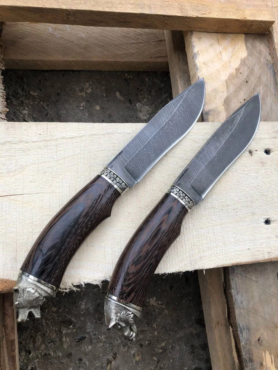 Cuchillo de Caza Combate con Cabeza de Animal - Imagen 3