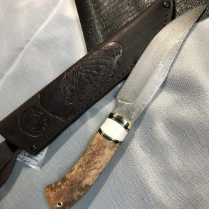 Cuchillo de Caza Halcón de Damasco Laminado
